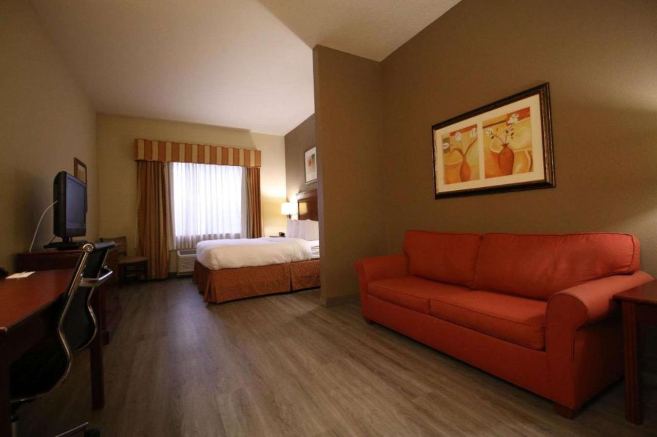 Seffner Inn And Suites エクステリア 写真